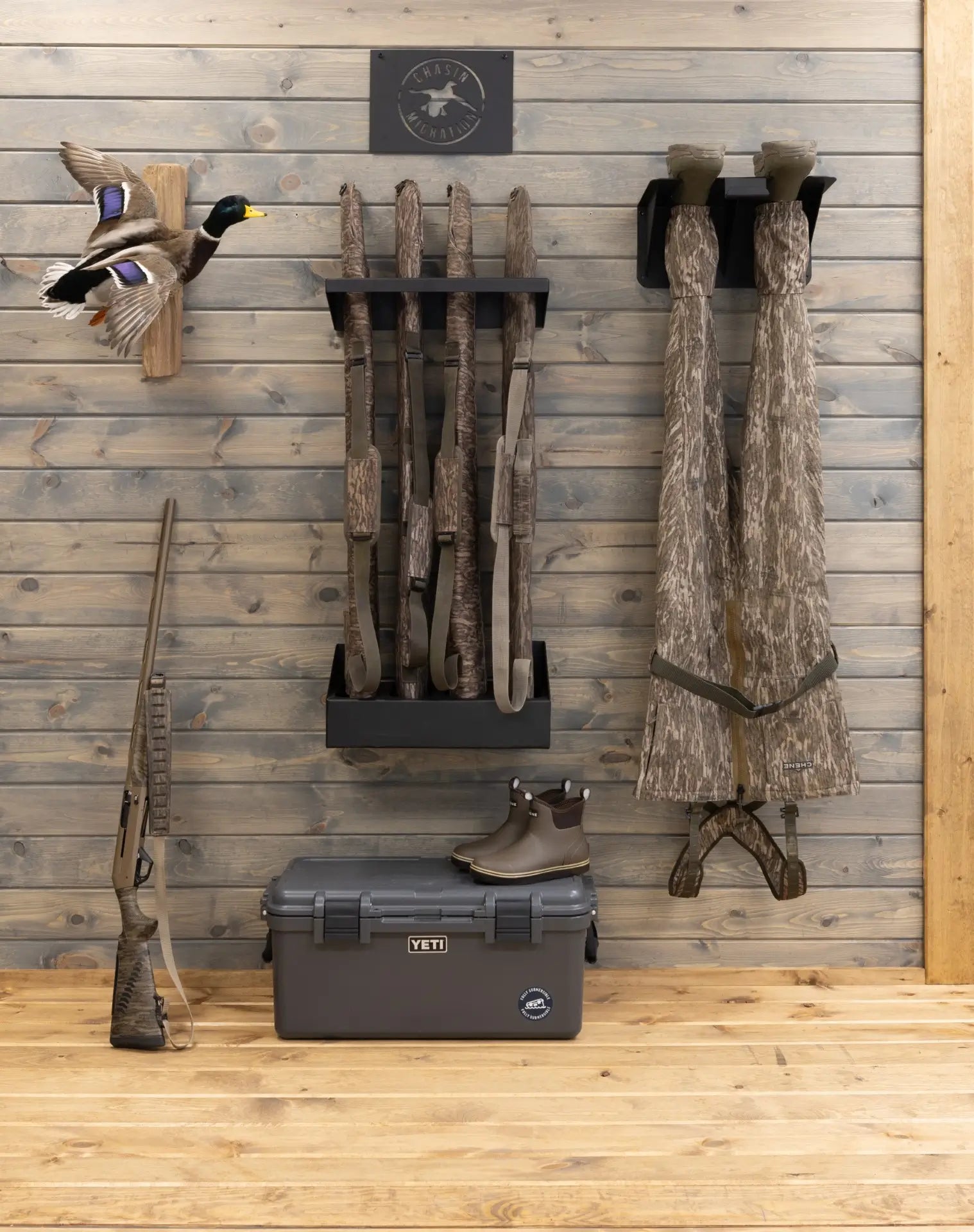 Gun Rack (Holds 4 guns in soft shell cases) – Chasin Migration