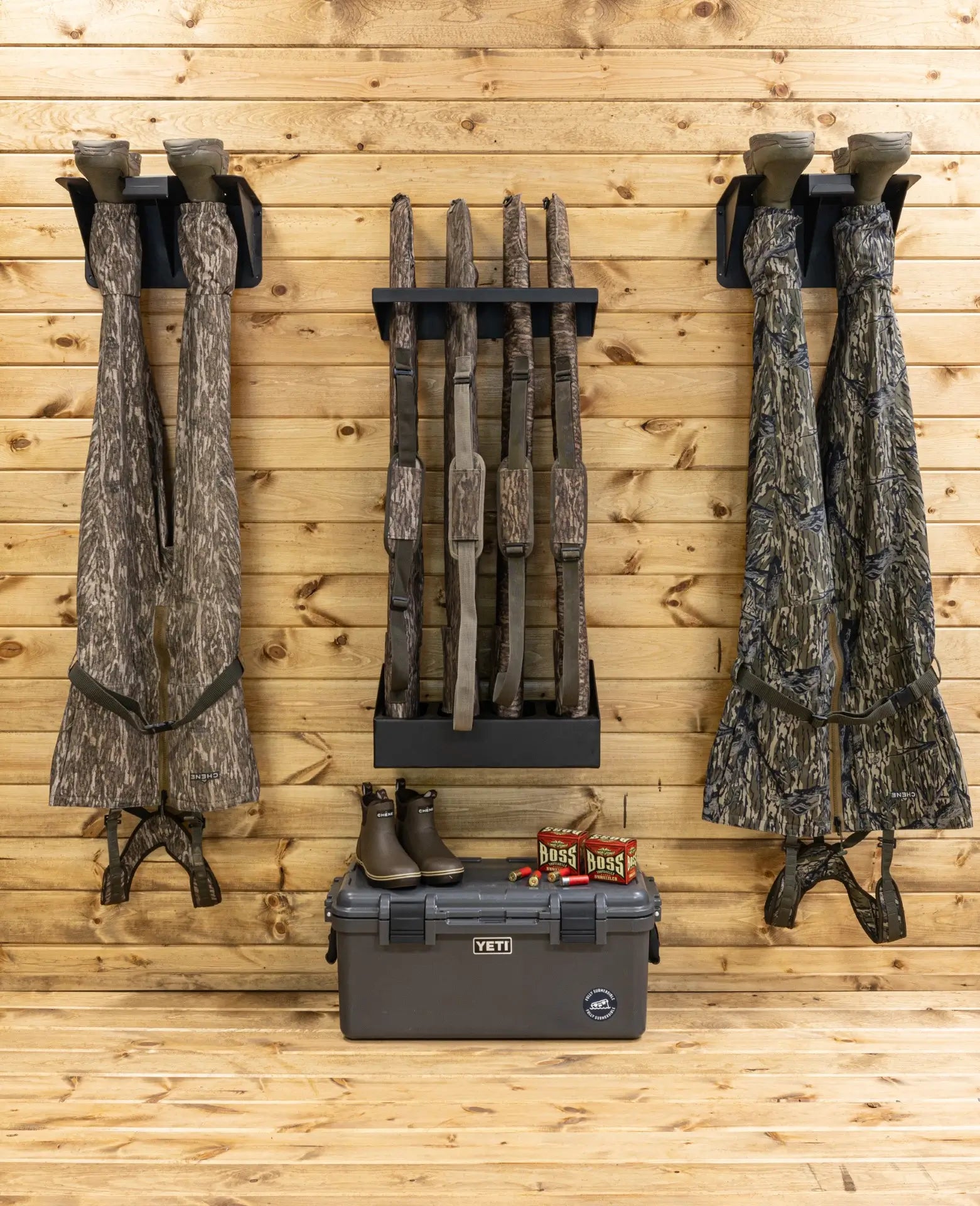 Gun Rack (Holds 4 guns in soft shell cases) – Chasin Migration